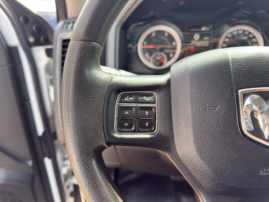 Used 2018 RAM 3500 Tradesman w/ Chrome Appearance Group AWD/4WD image 25