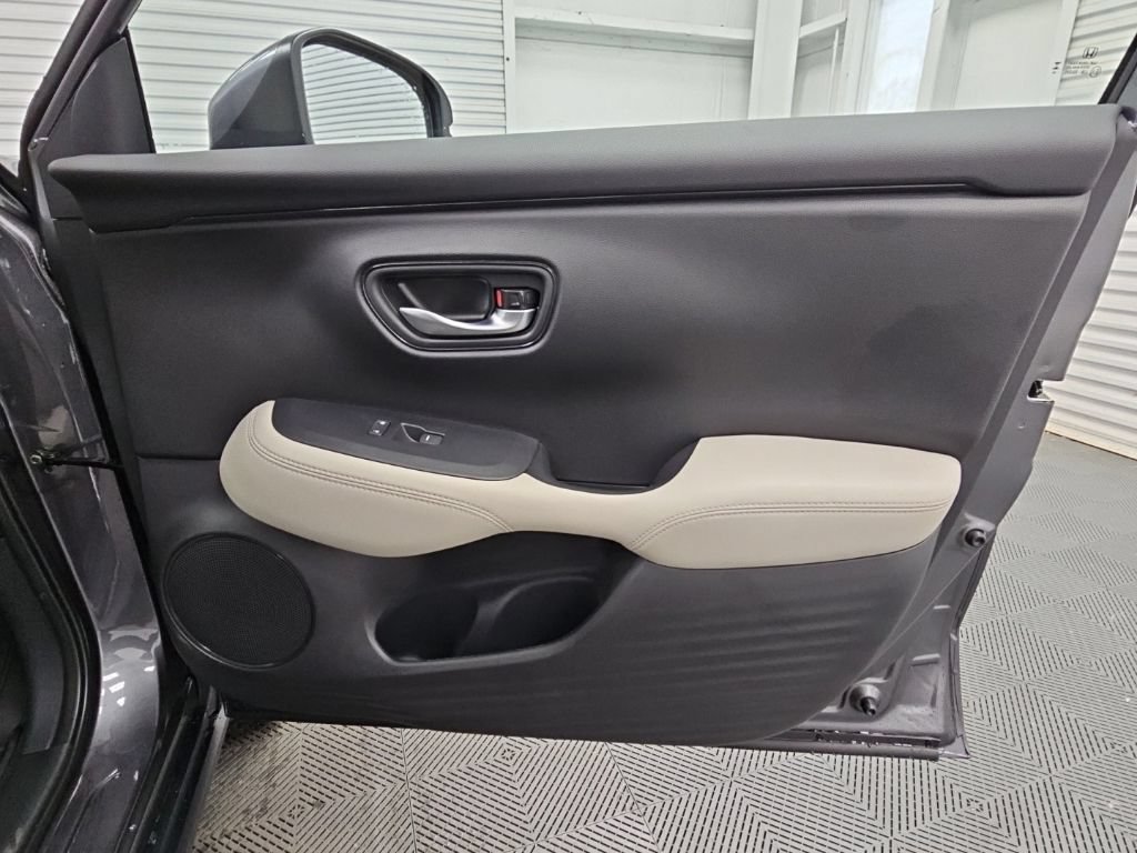 New 2027 Honda HR-V LX image 36