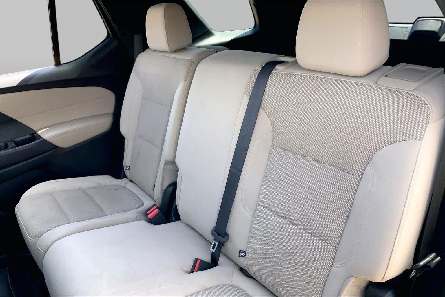 Used 2023 Chevrolet Traverse LS w/ Safety Package FWD image 21