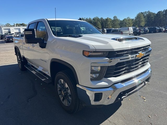 Used 2024 Chevrolet Silverado 2500 LT image 7