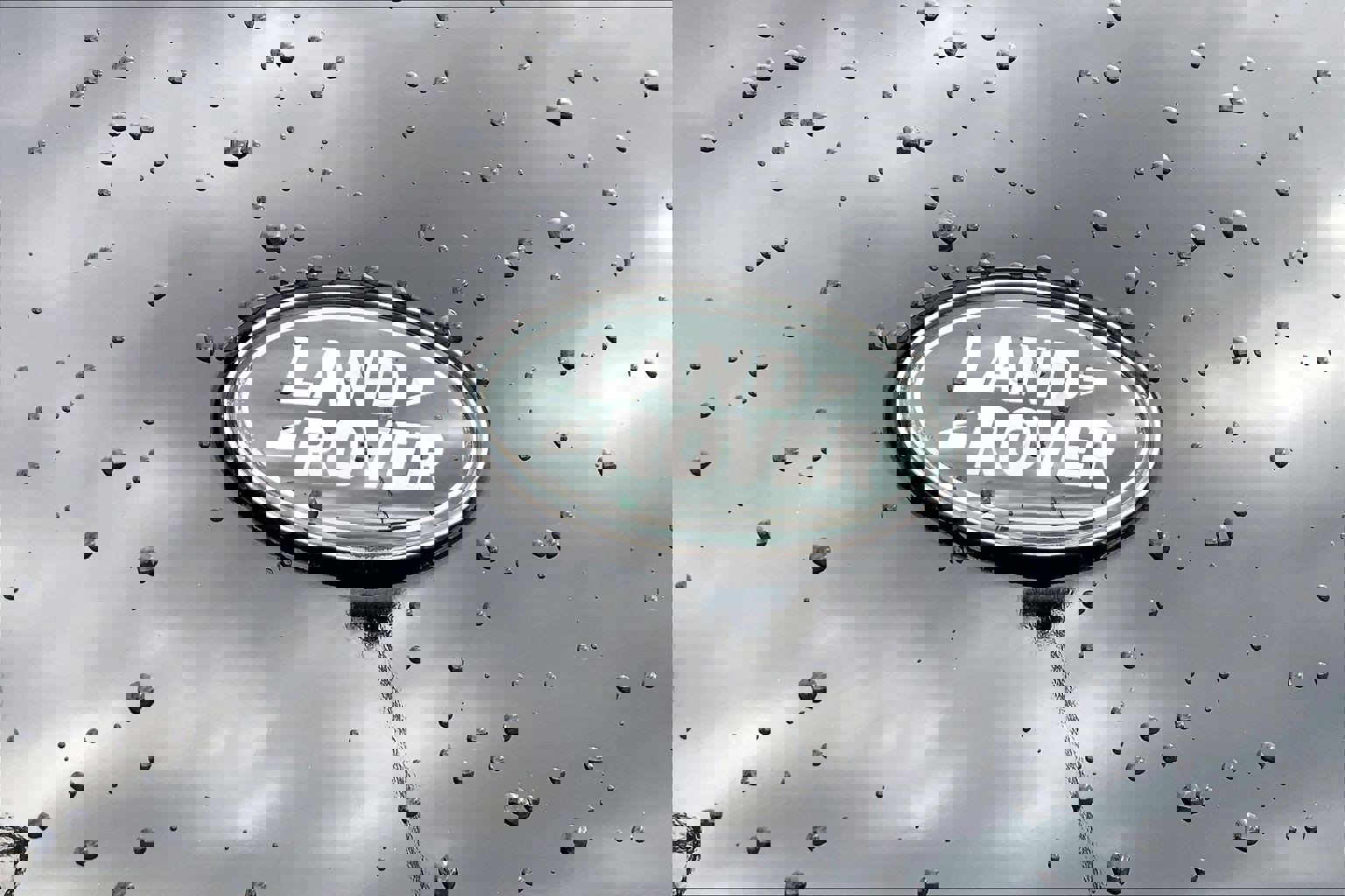 Used 2023 Land Rover Defender 110 SE image 9