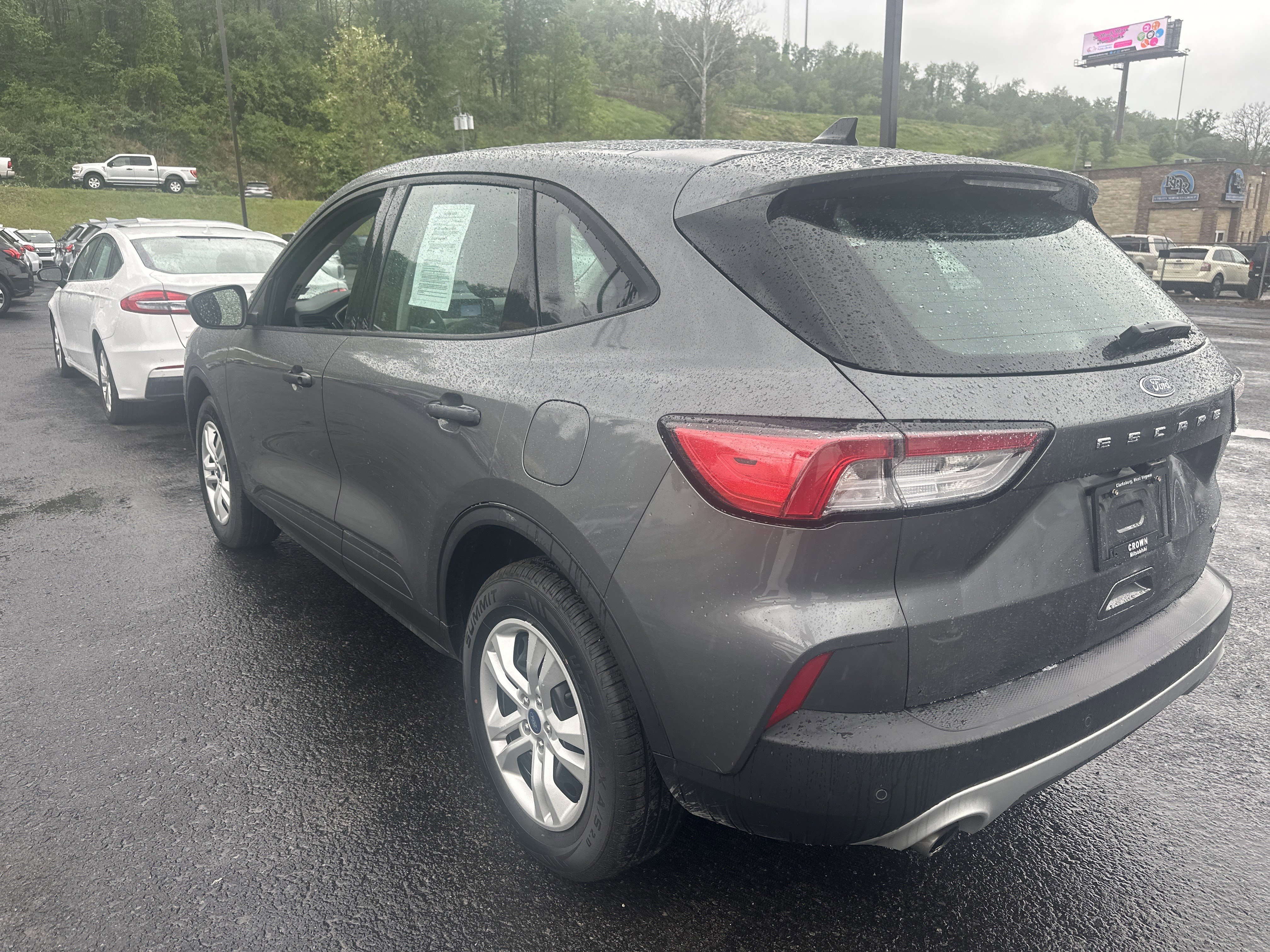 Used 2022 Ford Escape S AWD/4WD image 7