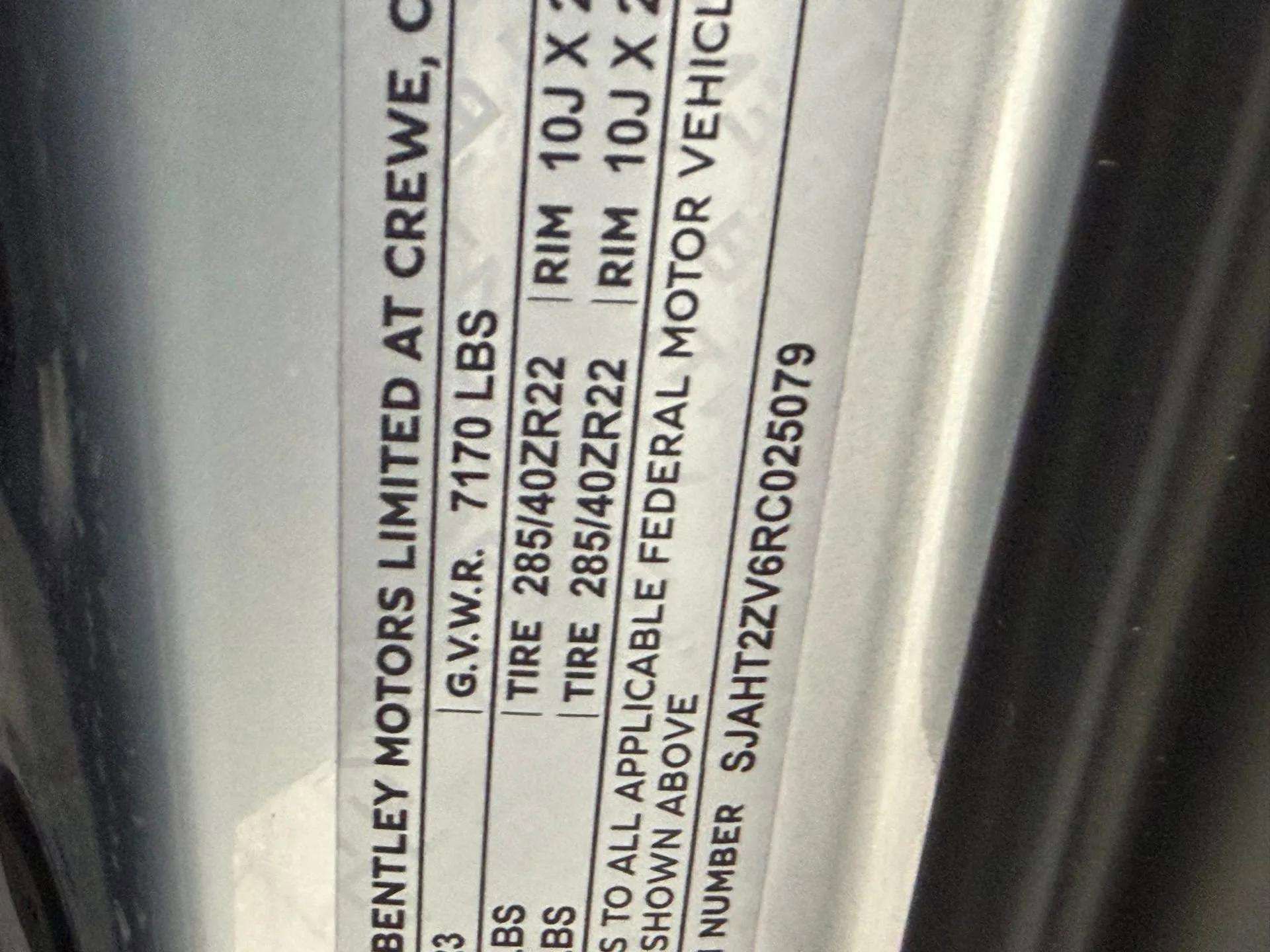 Used 2024 Bentley Bentayga Extended Wheelbase image 44