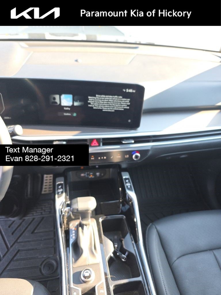 Used 2025 Kia Sorento SX FWD image 6
