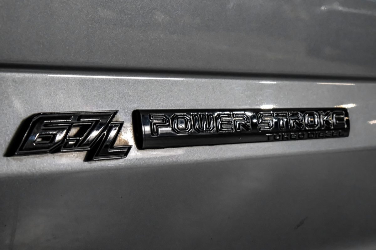 Used 2022 Ford F450 Platinum w/ FX4 Off-Road Package AWD/4WD image 46