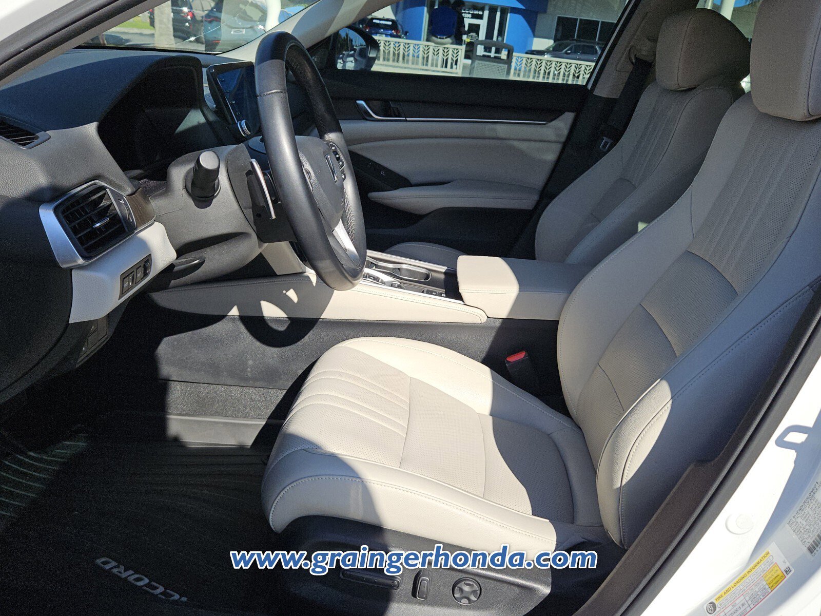 Certified 2022 Honda Accord Touring image 10