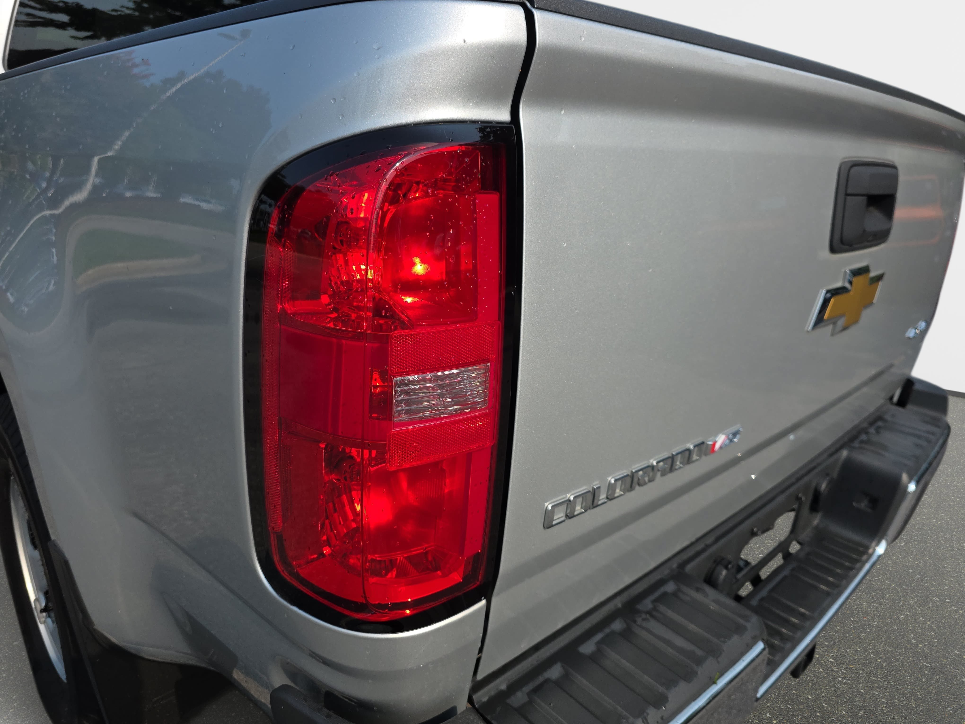 Used 2020 Chevrolet Colorado W/T w/ WT Convenience Package AWD/4WD image 30