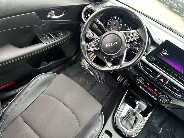 Used 2023 Kia Forte GT-Line w/ GT-Line Technology Package image 18