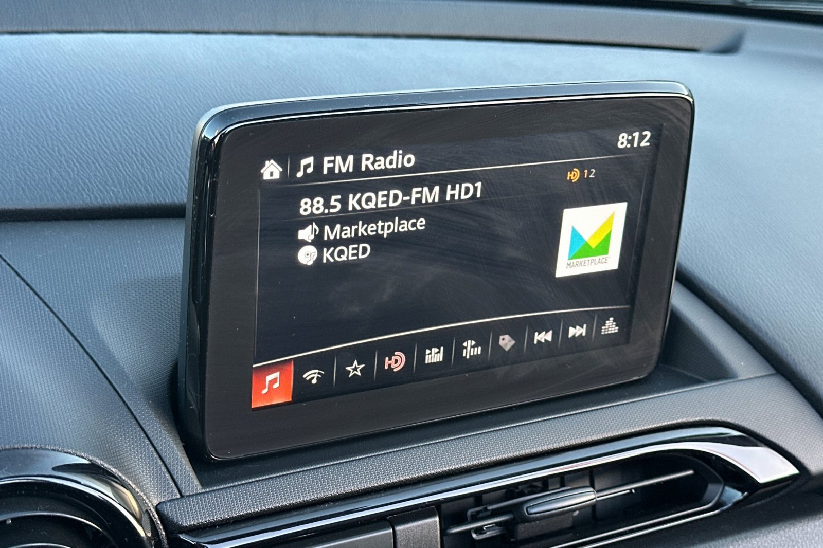 Used 2022 MAZDA MX-5 Miata Sport image 25