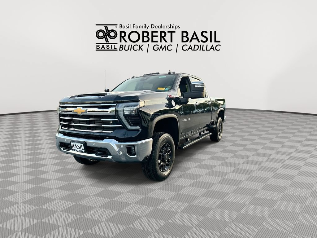 Used 2024 Chevrolet Silverado 2500 LTZ w/ LTZ Convenience Package AWD/4WD image 4
