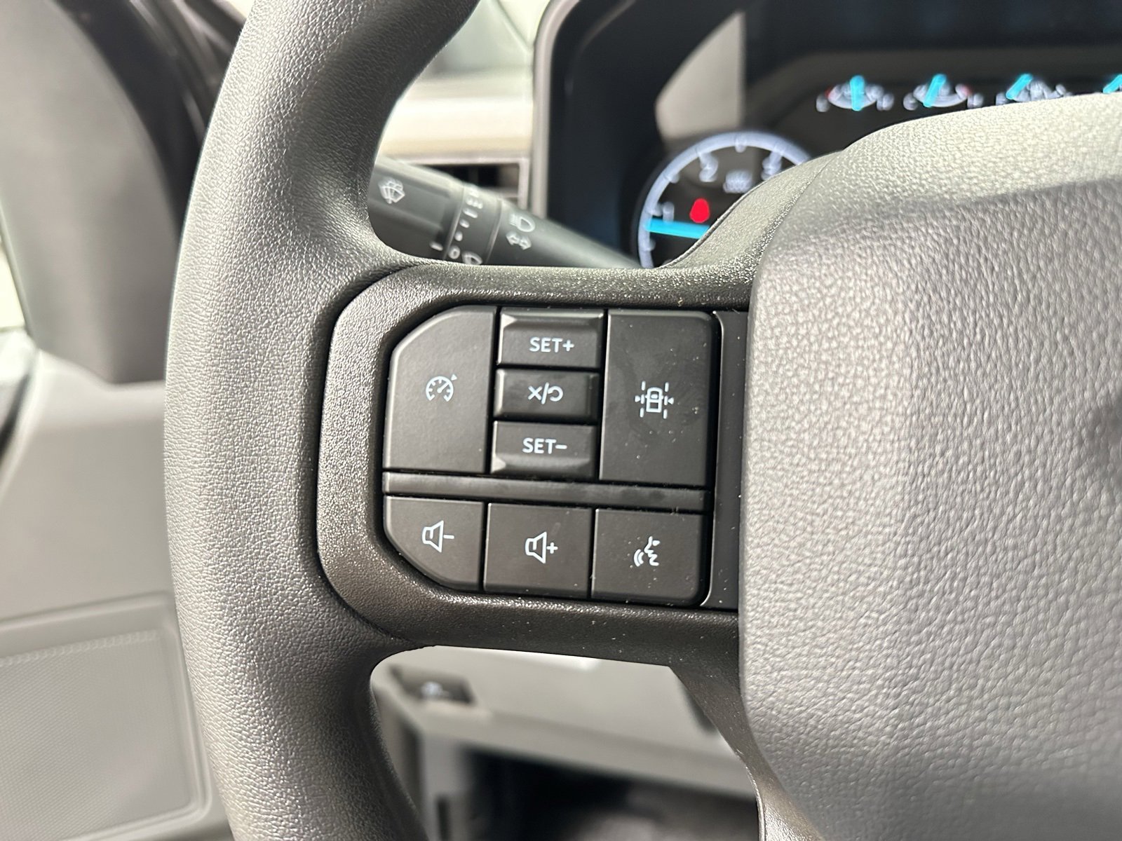 New 2025 Ford F350 XL w/ XL Chrome Package image 17