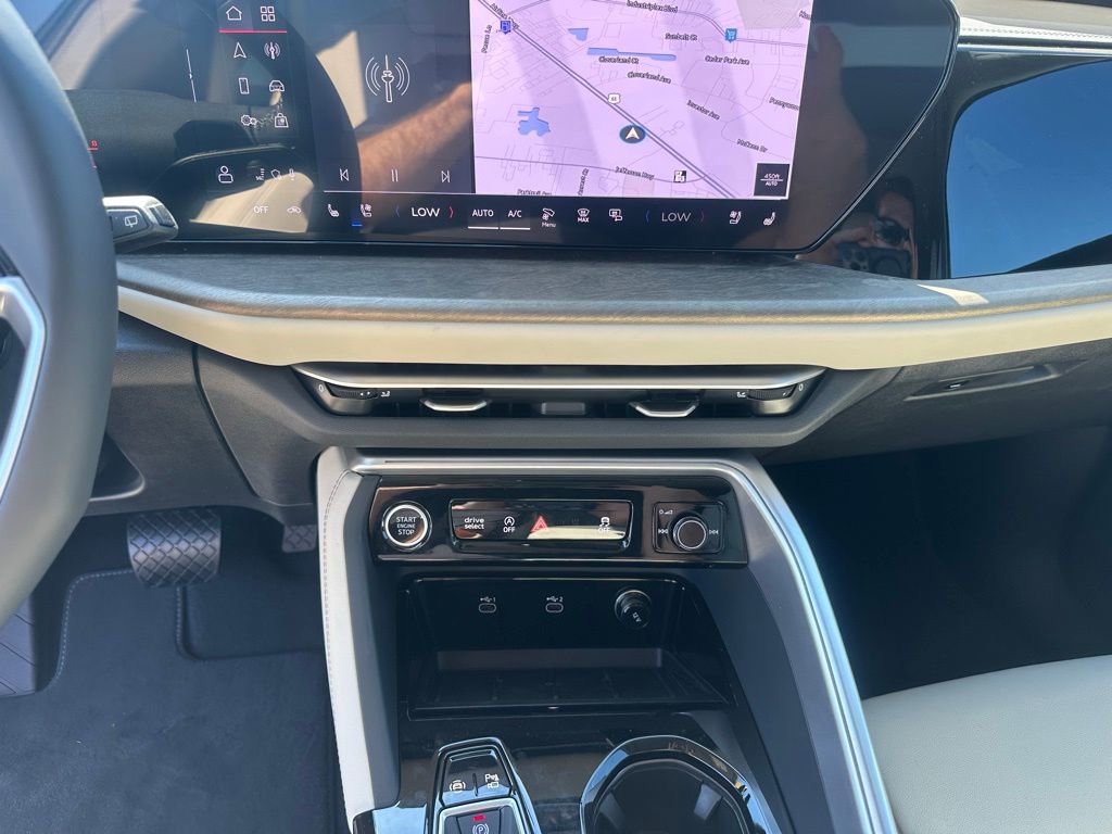 New 2025 Audi Q5 Premium Plus image 13