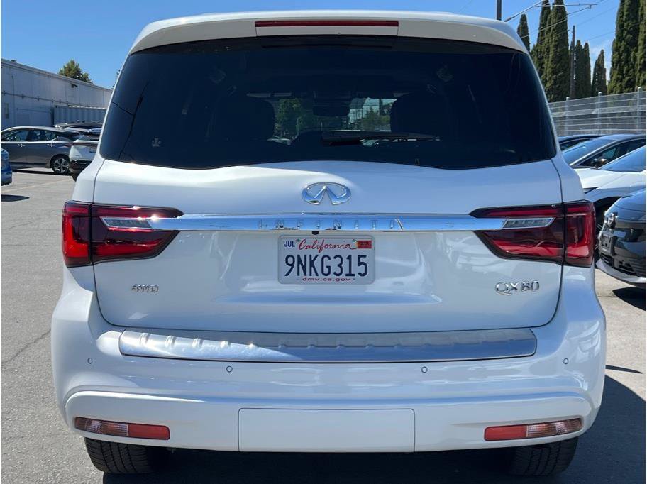 Used 2024 INFINITI QX80 Sensory w/ Cargo Package AWD/4WD image 4