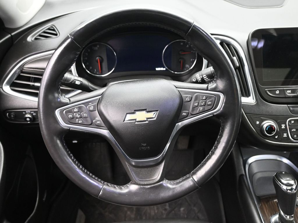 Used 2019 Chevrolet Malibu Premier w/ Sun and Wheel Package image 17