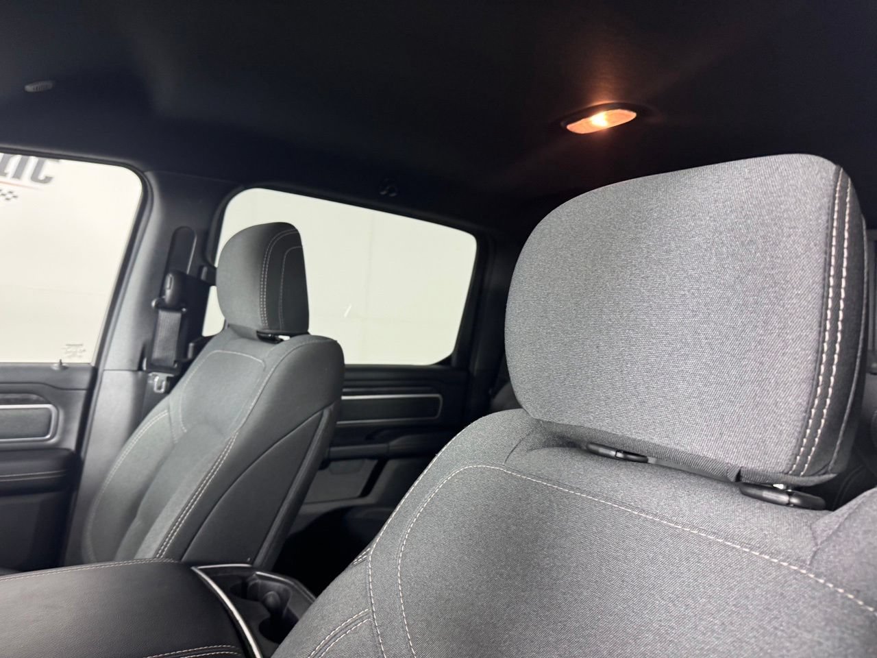Used 2022 RAM 1500 Big Horn AWD/4WD image 10