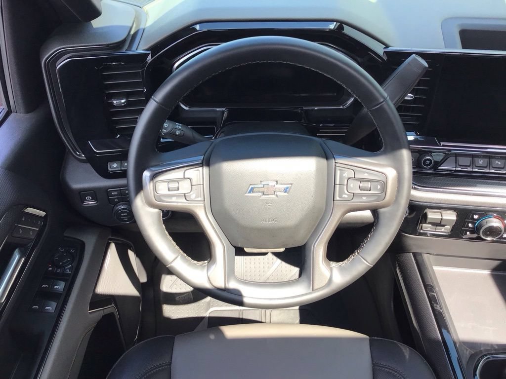 Used 2026 Chevrolet Silverado 2500 ZR2 w/ LPO, Dark Essentials Package AWD/4WD image 20