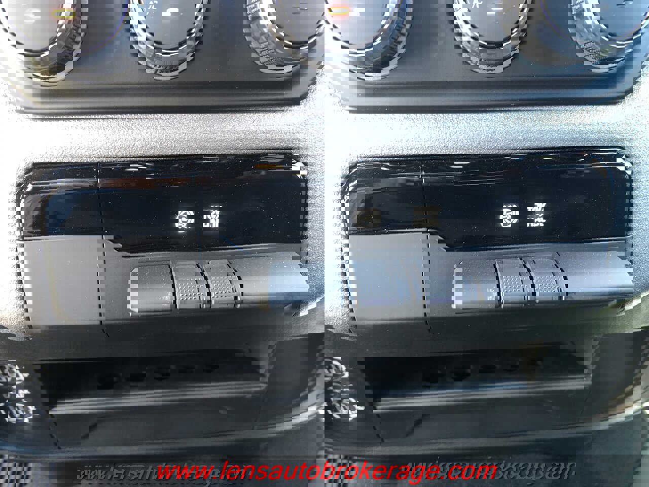 Used 2024 RAM 2500 Tradesman image 13