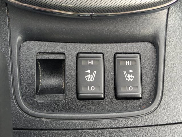 Used 2015 Nissan Sentra SR w/ Navigation Package FWD image 20
