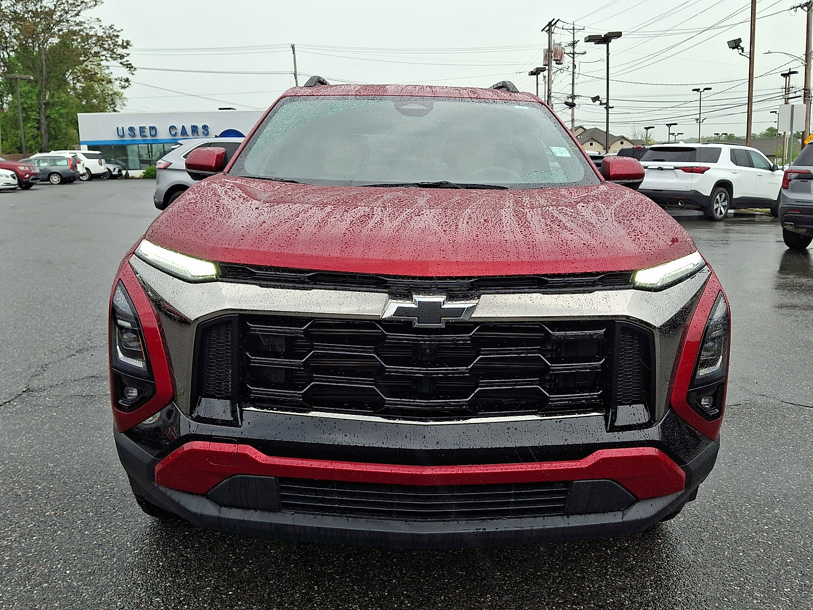Used 2025 Chevrolet Equinox ACTIV w/ Safety and Technology Package FWD image 2