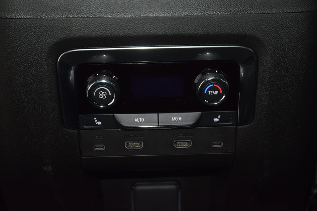 New 2026 Chevrolet Suburban Premier AWD/4WD image 45