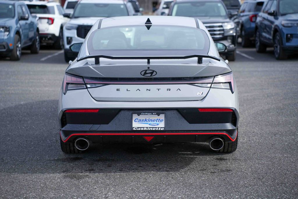 Used 2025 Hyundai Elantra N image 5
