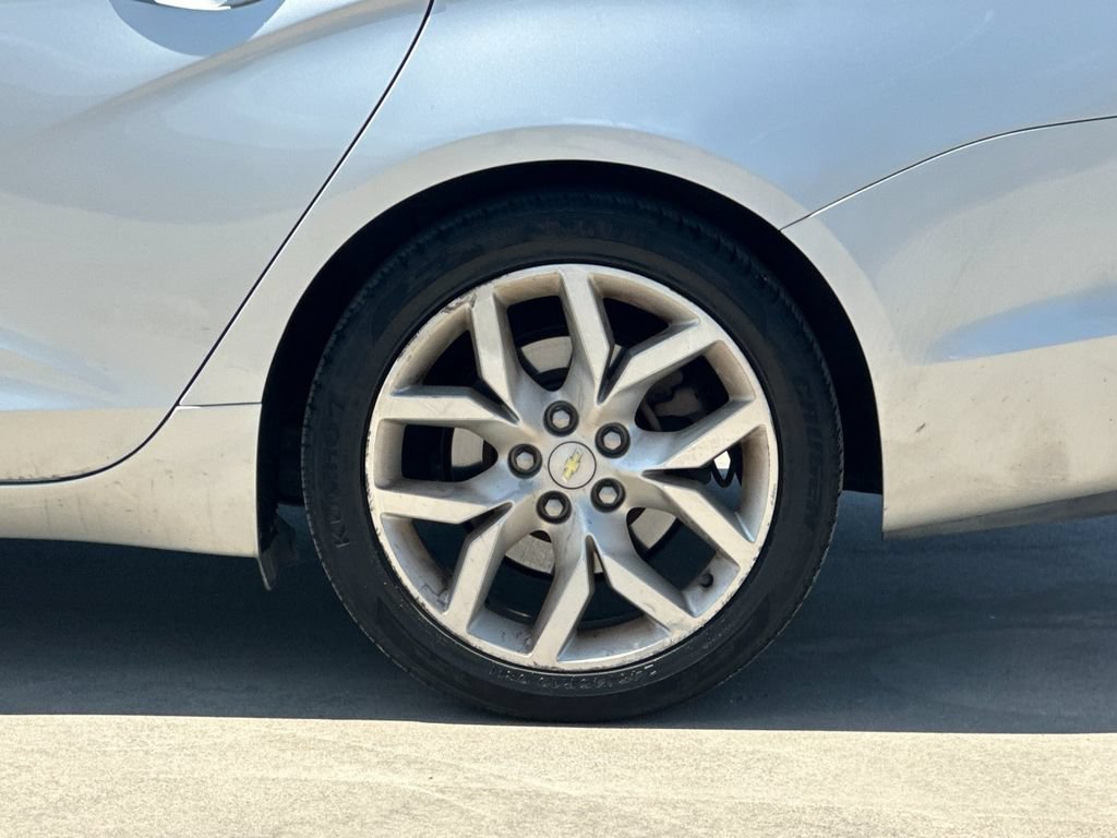 Used 2018 Chevrolet Impala Premier FWD image 26