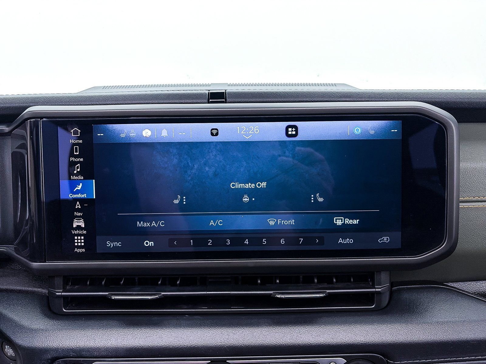 Used 2024 Jeep Wrangler High Altitude image 25