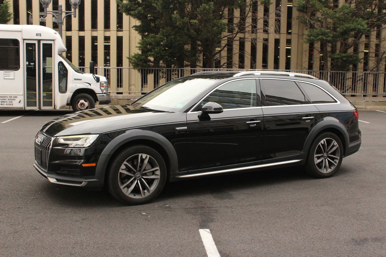 Used 2018 Audi A4 2.0T allroad Premium Plus w/ Premium Plus Package image 13