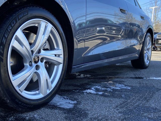 Used 2025 Audi A5 2.0T Premium image 10