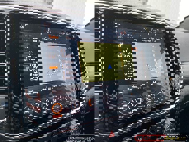 Used 2019 Jeep Grand Cherokee Altitude image 11