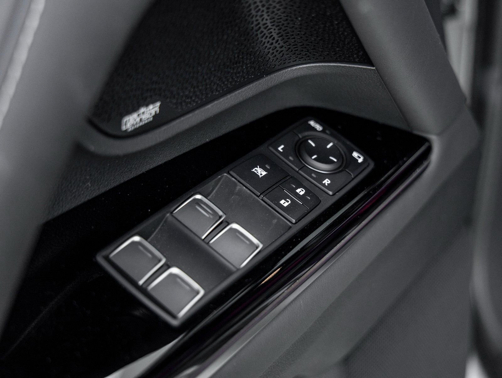 Used 2022 Lexus LX 600 F Sport w/ Accessory Package (Z1) image 18