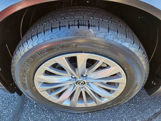 Used 2024 MAZDA CX-90 3.3 Turbo w/ Preferred Plus image 19