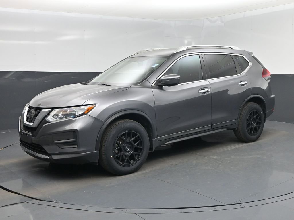 Used 2018 Nissan Rogue SV image 9