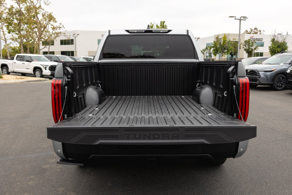 New 2026 Toyota Tundra SR5 w/ SR5 Convenience Package RWD image 8
