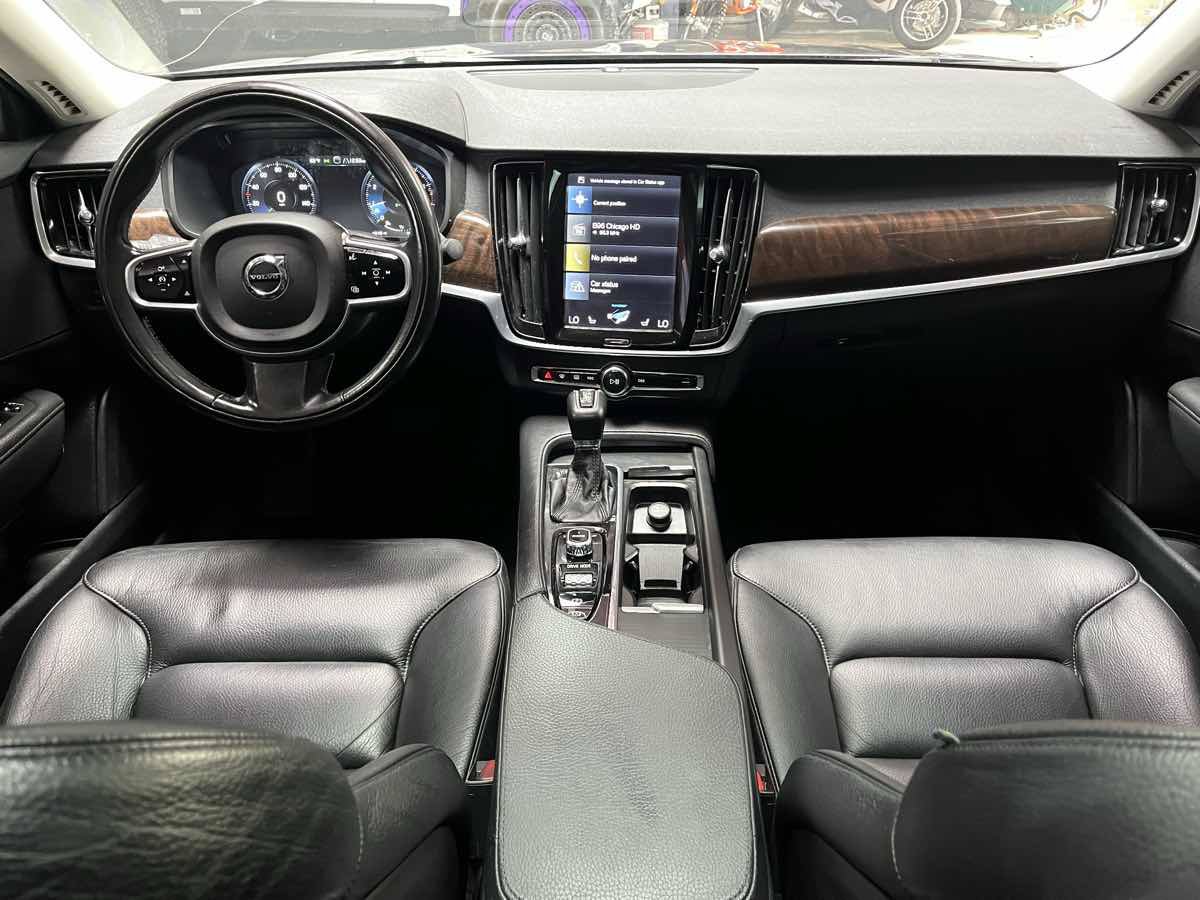 Used 2017 Volvo S90 T6 Momentum AWD/4WD image 9