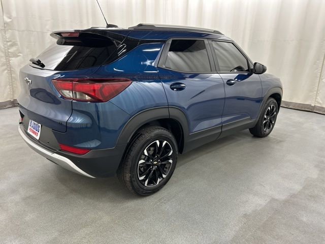 Used 2021 Chevrolet TrailBlazer LT w/ Convenience Package AWD/4WD image 4