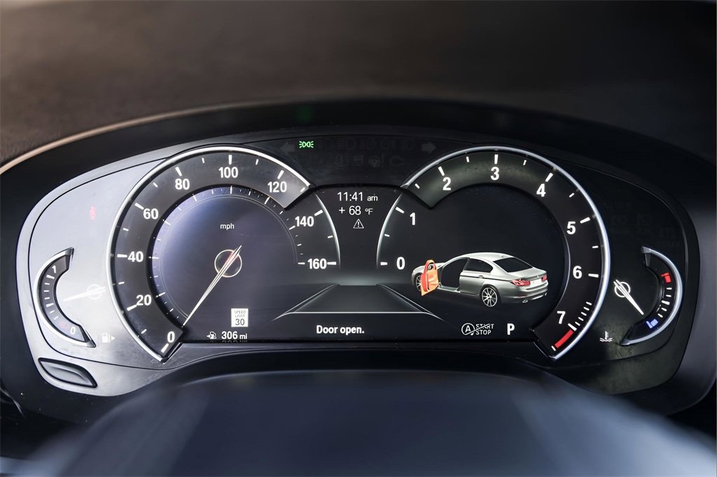 Used 2019 BMW 530i w/ Convenience Package image 11