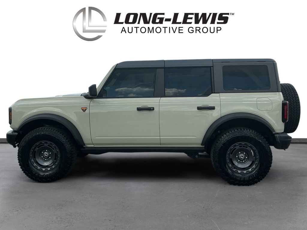 Used 2025 Ford Bronco Badlands w/ Sasquatch Package AWD/4WD image 2