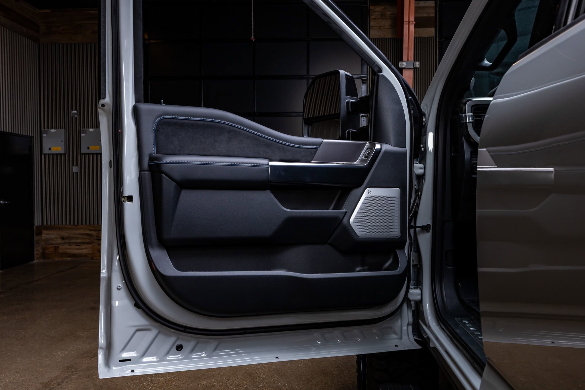 Used 2026 Ford F250 Platinum image 34