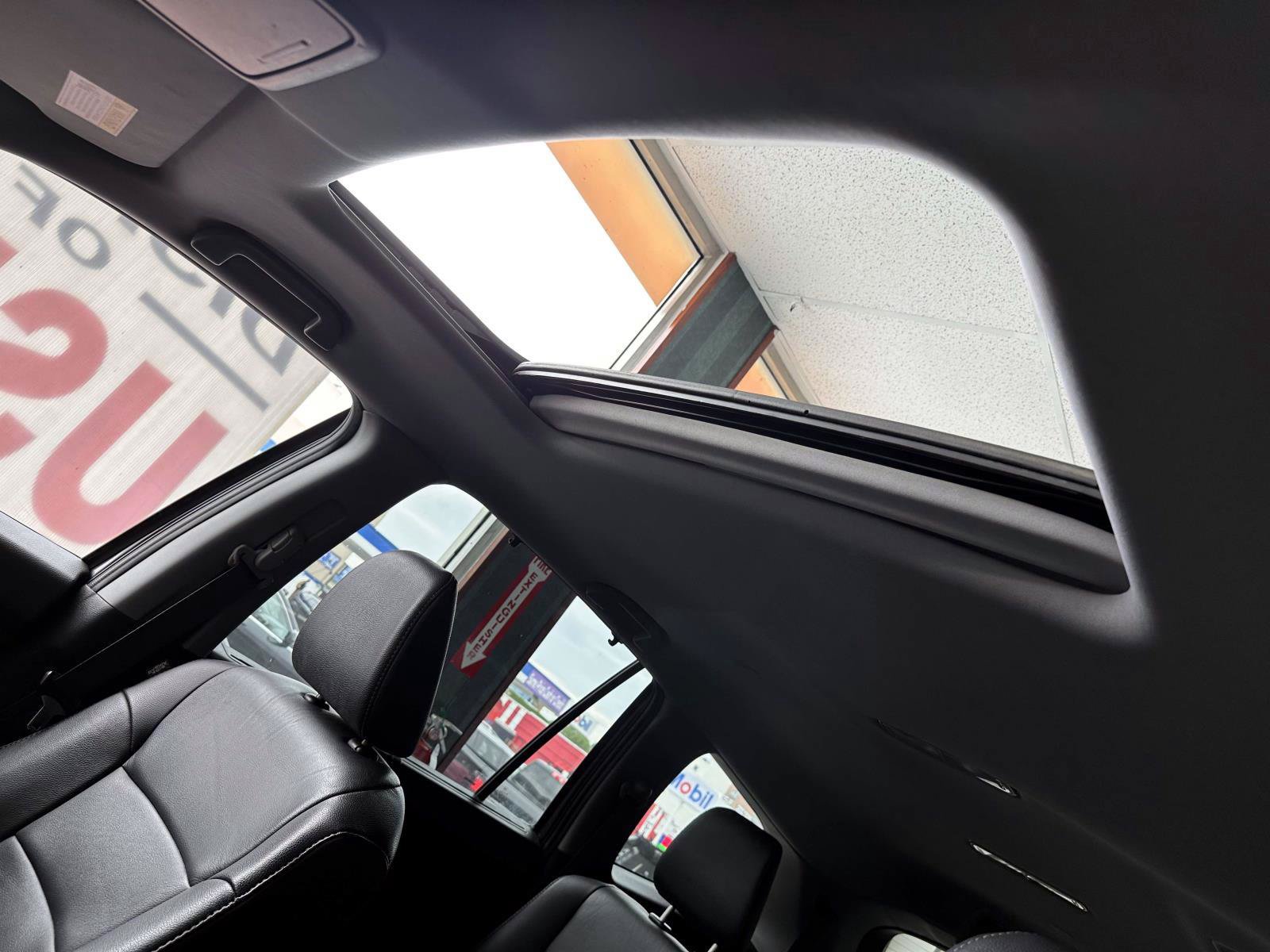 Used 2021 Honda Pilot Special Edition image 13