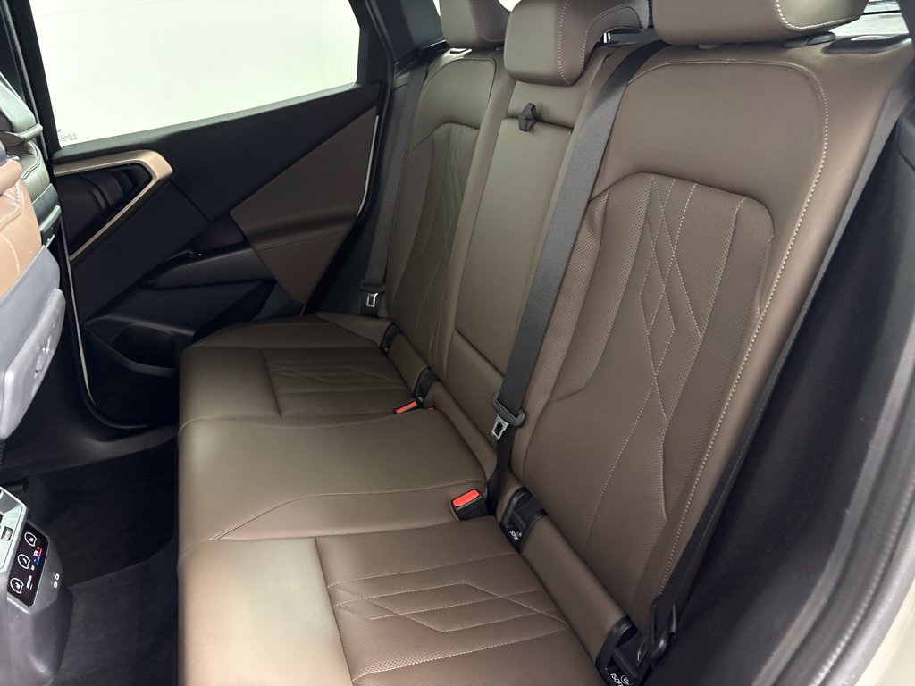 Certified 2025 BMW X3 xDrive30i w/ Premium Package AWD/4WD image 29