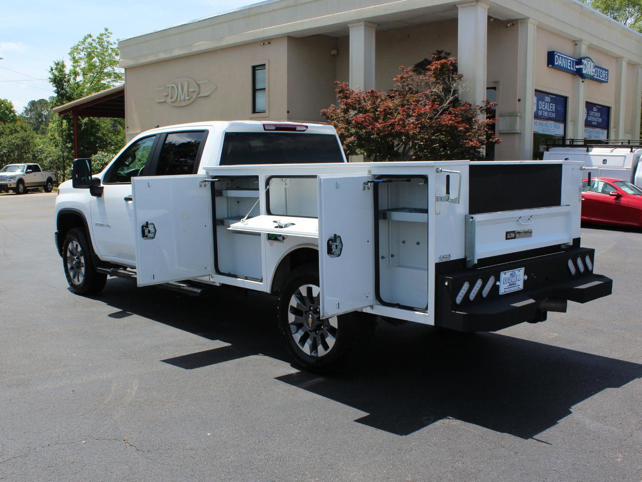Used 2025 Chevrolet Silverado 2500 Custom w/ Custom Value Package AWD/4WD image 19