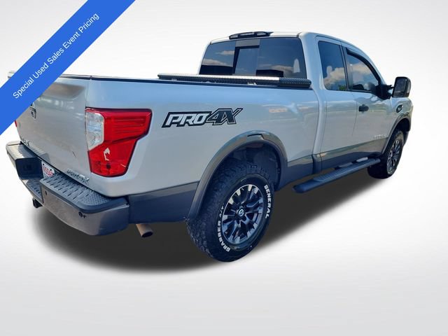 Used 2017 Nissan Titan PRO-4X AWD/4WD image 5