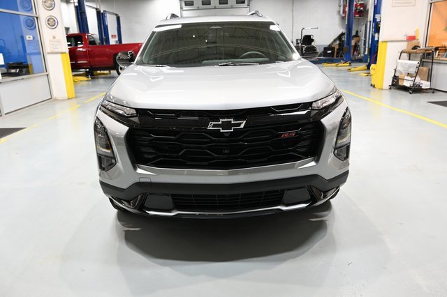 New 2026 Chevrolet Equinox RS image 2