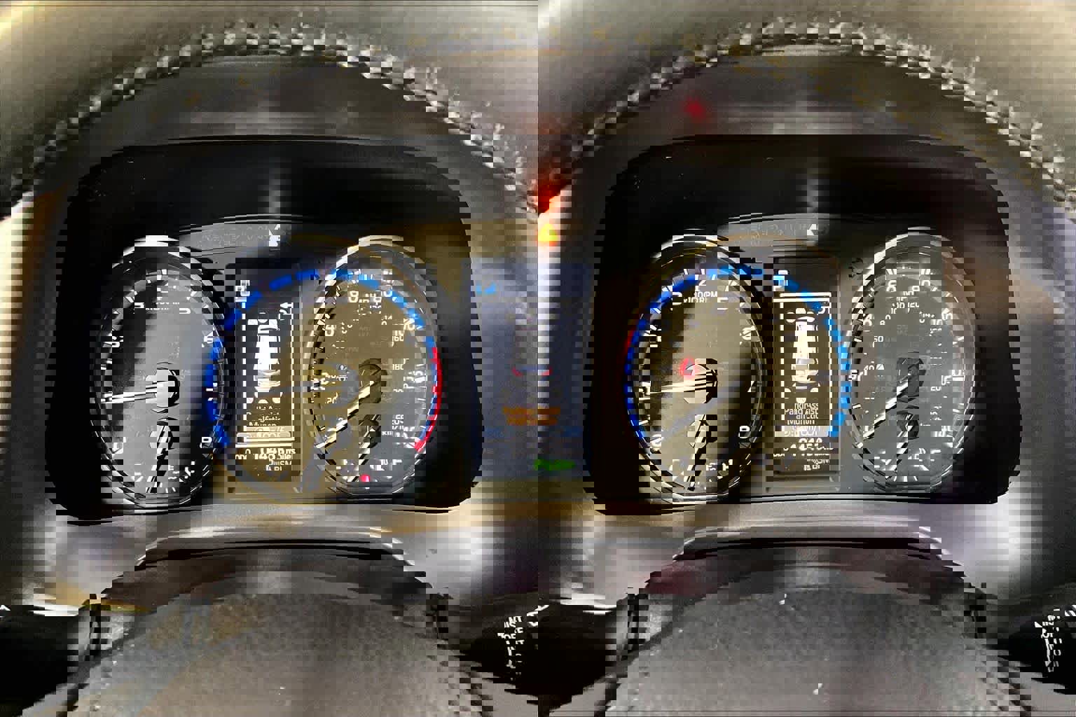 Used 2017 Toyota RAV4 XLE image 25