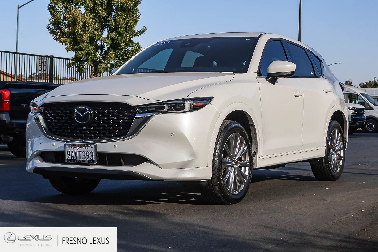 Used 2022 MAZDA CX-5 Signature AWD/4WD image 3