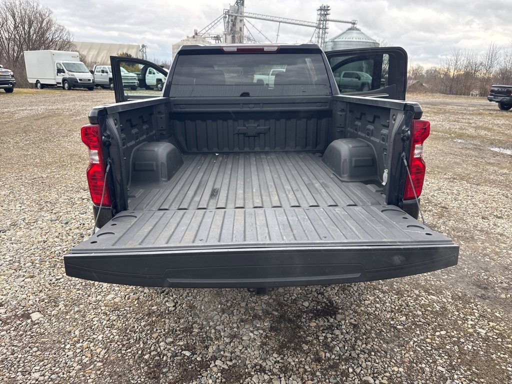 Used 2023 Chevrolet Silverado 1500 LT image 35