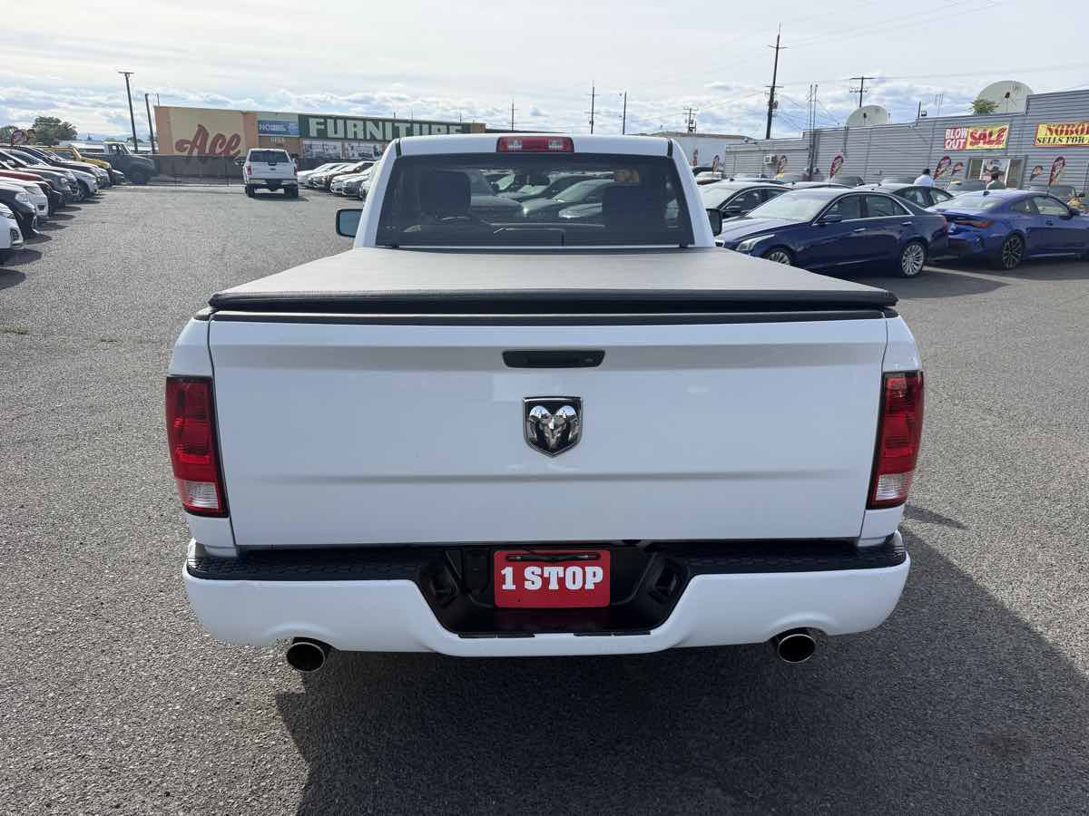 Used 2014 RAM 1500 Express RWD image 5