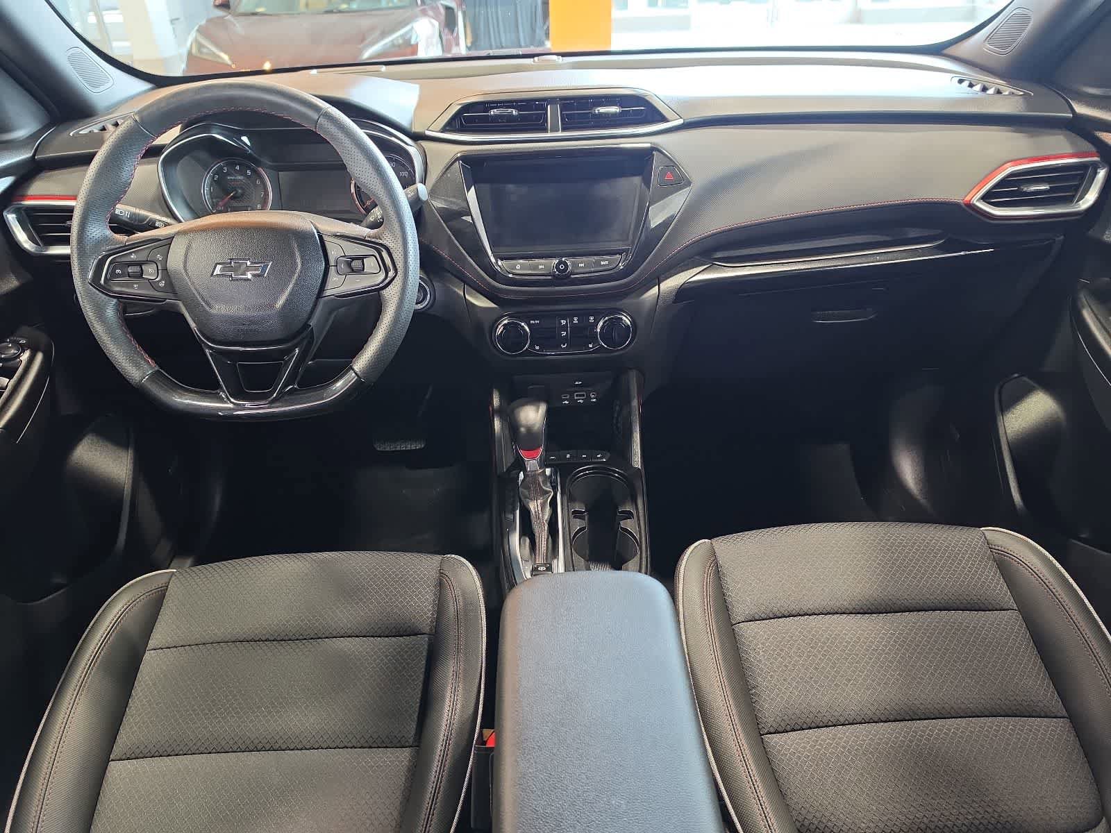 Used 2022 Chevrolet TrailBlazer RS w/ Technology Package FWD image 26