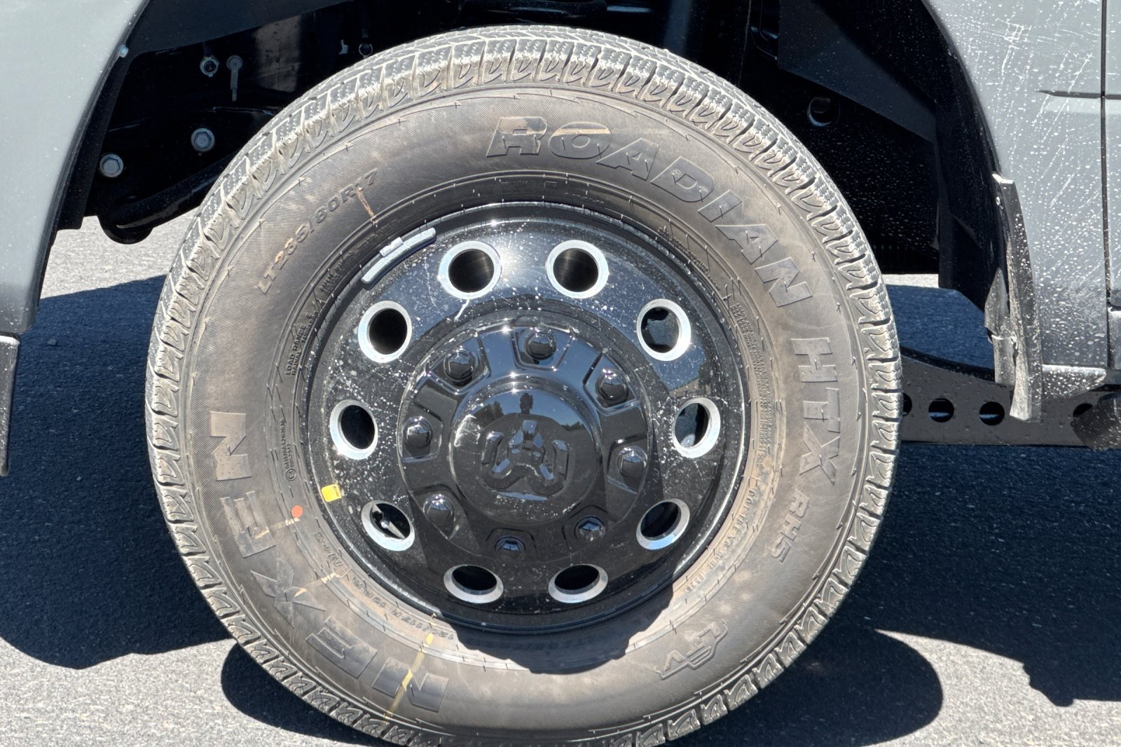 New 2026 RAM 3500 Laramie AWD/4WD image 24